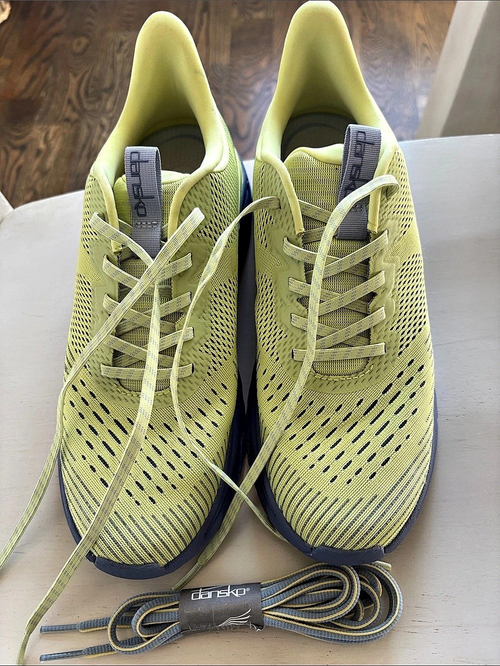 Dansko Pace Mesh Athletic Shoes EU 40/Size 9 Like New